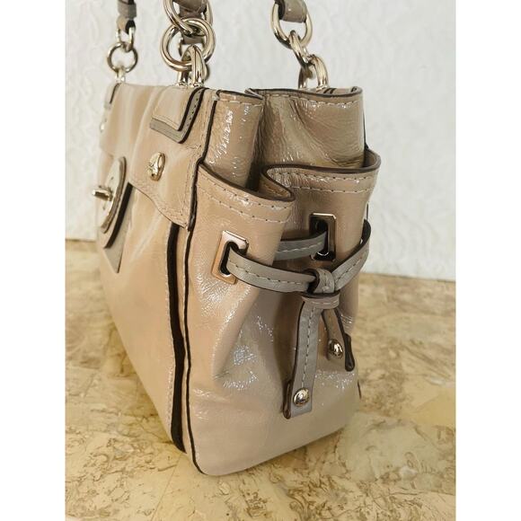 Bundle of 2 Coach Carryall Dove Grey patent leather 19756M and makeup bag - Picture 5 of 10